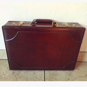 airway briefcase